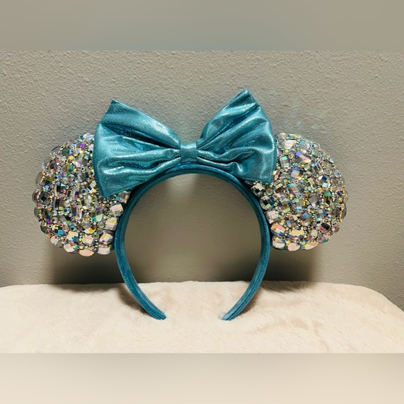 Disney Rhinestone Ears Blue Bow Handmade - Picture 2 of 5